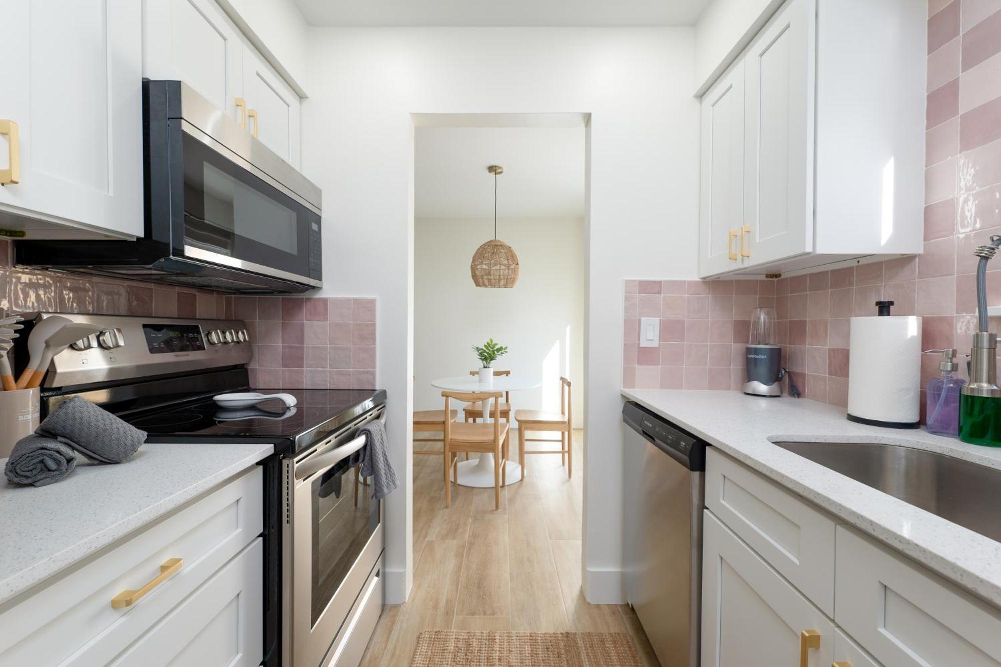 Be A Nomad 2 Bedroom Close To The Beach Jacksonville Beach Exterior foto